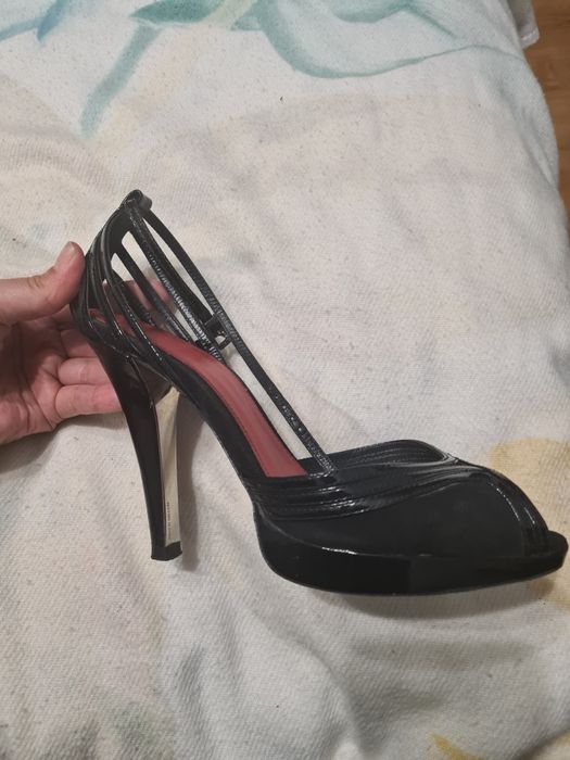 Босоножки ( Karen Millen)