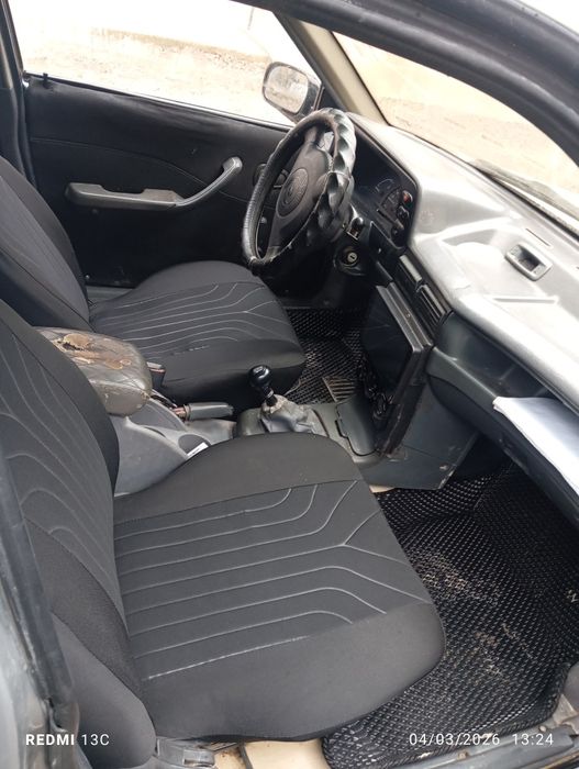 Neksiya 1 sotiladi srochni faqat oldi sirtiga shunchun arzonro qoydim