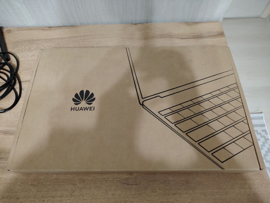 Продам ноутбук Huawei D16
