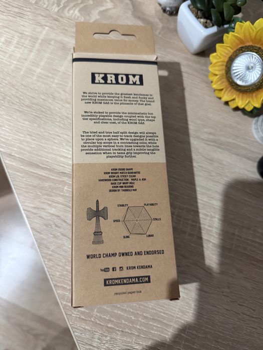 Kendama Krom Gas Cream