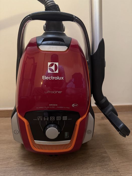 Прахосмукачка Electrolux