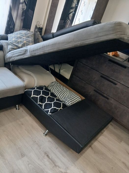 Vând Colțar mare din Magazinul Laguna în stare perfecta