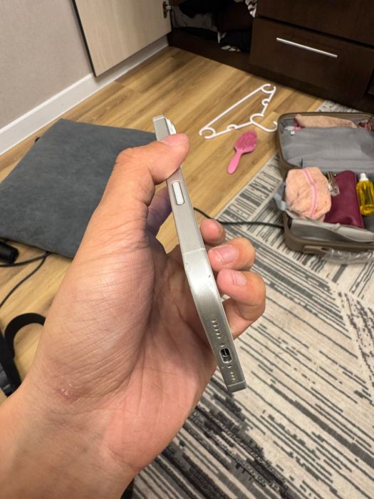 iphone 16, 128 gb, white