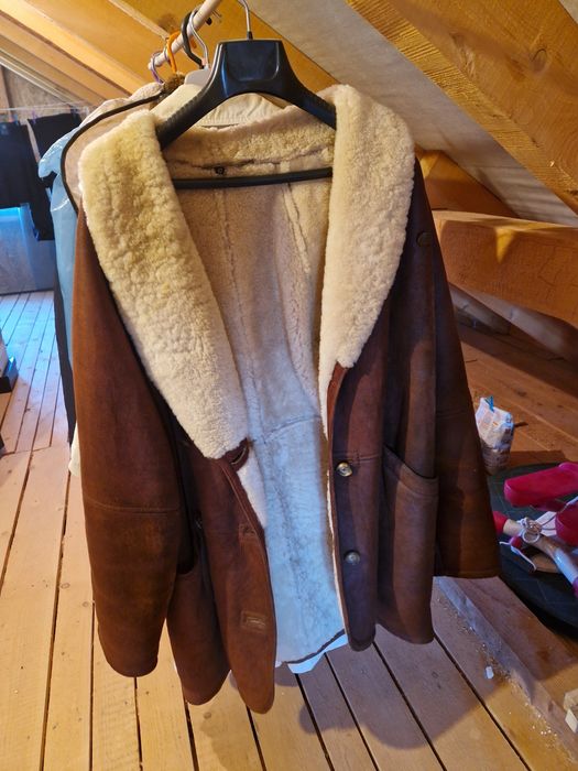 Cojoc barbati din piele/blană naturala de oaie