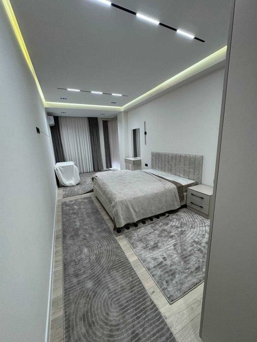 СРОЧНО СДАМ! 3х комн. Новостройка 131(м2), ул Бобур БКС