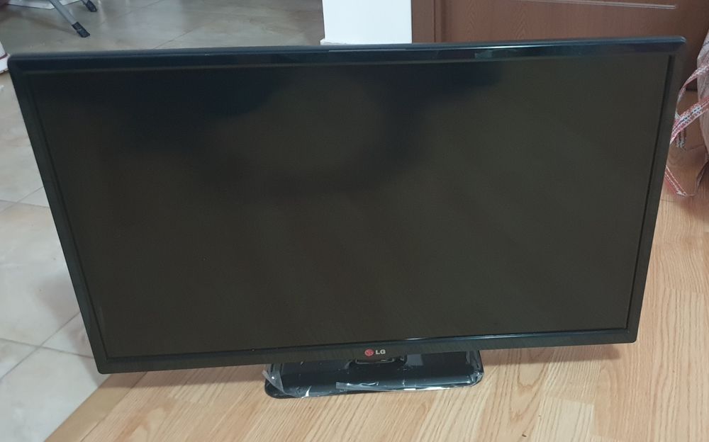 Vamd TV LG hdmi ,72cm