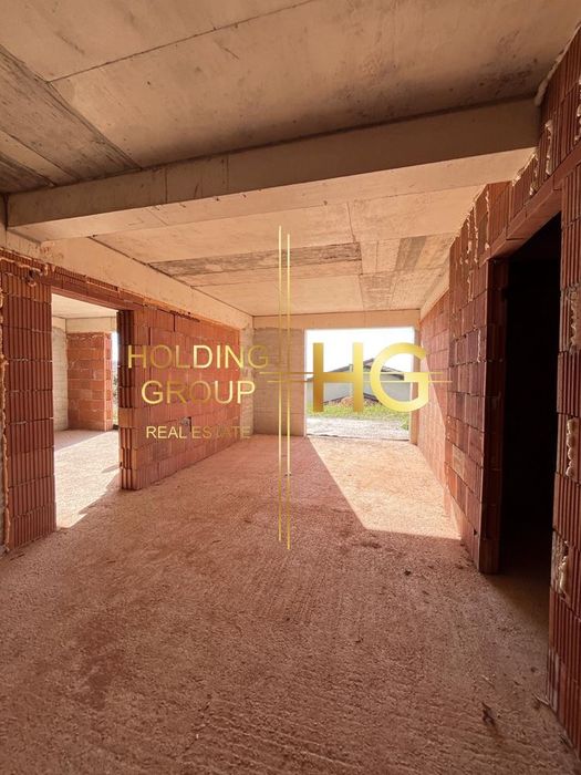 Продава се Двустаен апартамент в Варна, Бриз - 104 кв.м за 1529 €/кв.м - Снимка #9