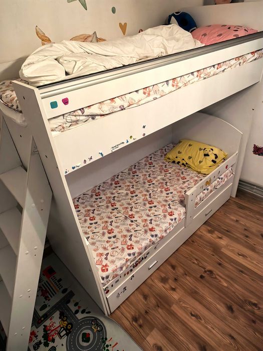 Mobilier camera copii