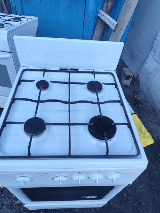 Продам электро и газ плиты