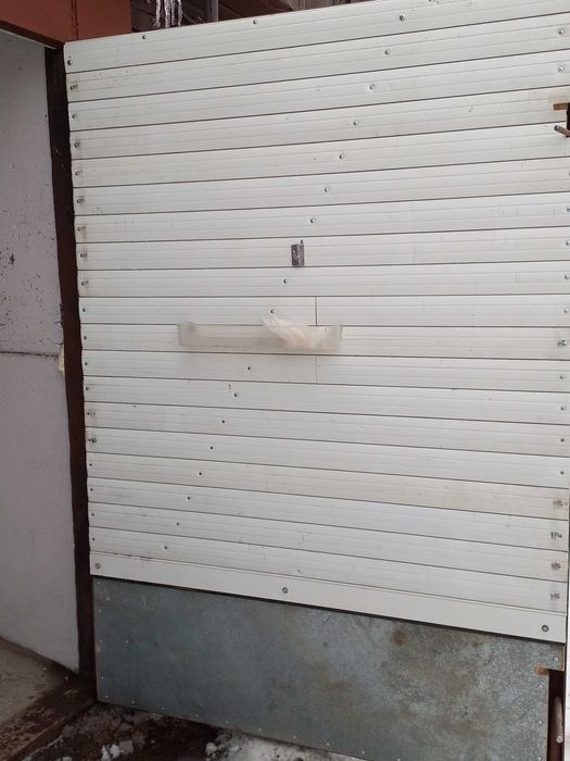 Гараж кооператив "Дружба" продам