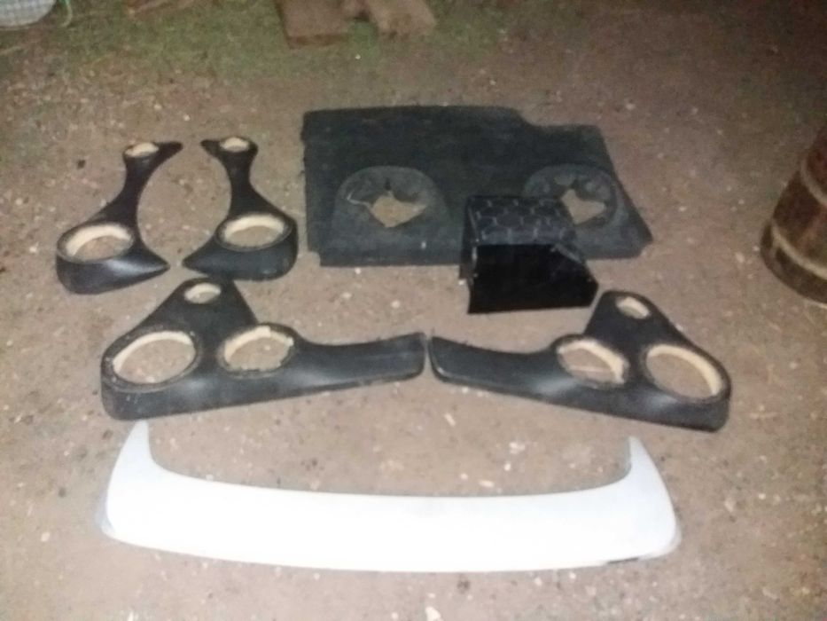 Продам подиумы . .