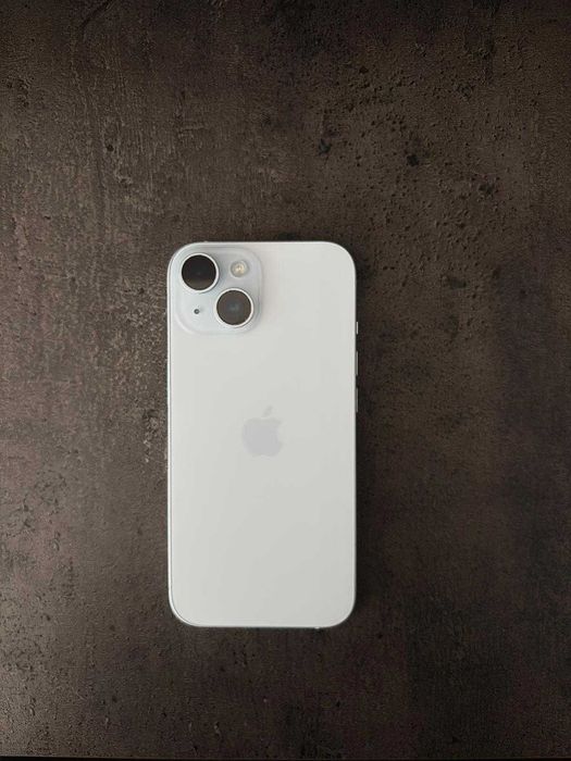 Vând iPhone 15 ,128Gb