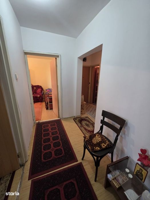 Bucur Obor, Masina de Paine, langa Moara lui Assan, 5 minute metrou
