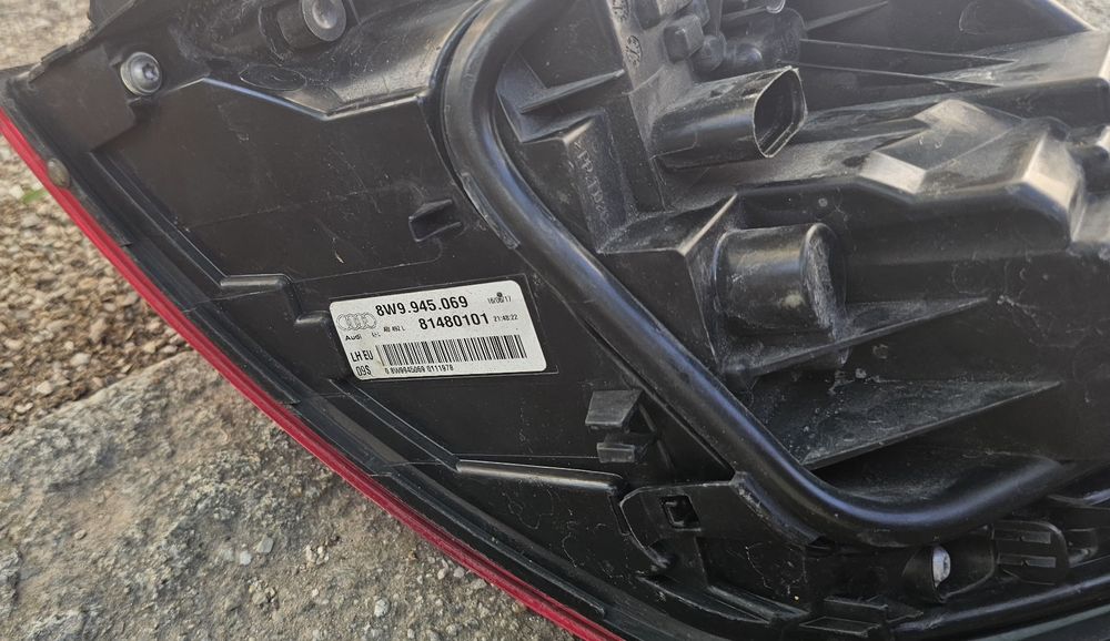 Заден ляв стоп AUDI A4 B9