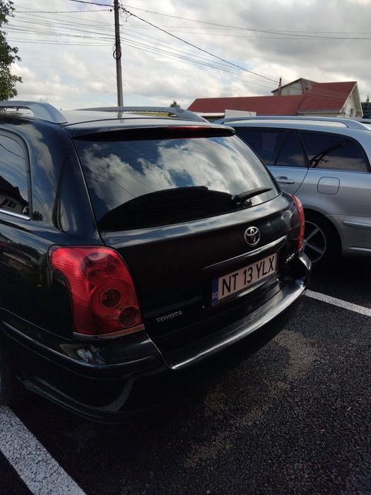 Vant Toyota Avensis Break fabr 2005, stare general  excelenta