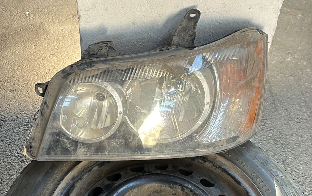 Продам фару на бмв х5 е53 рест