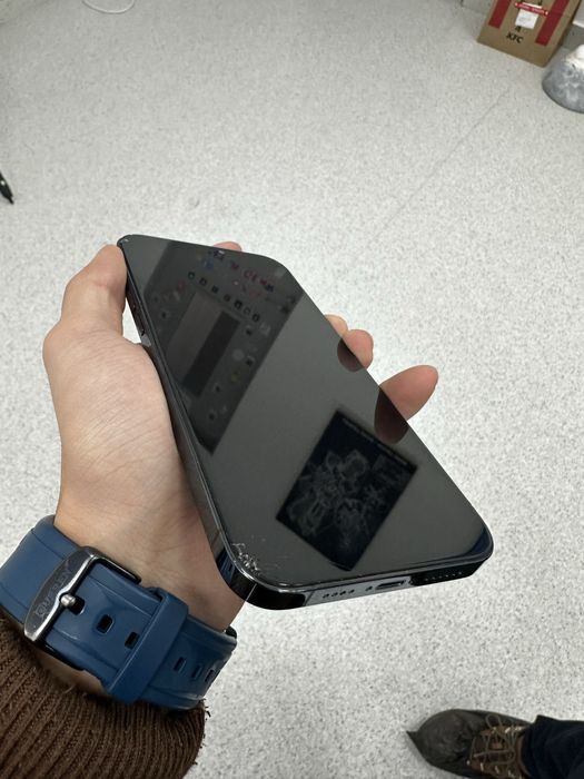 Iphone 11 pro max 77%