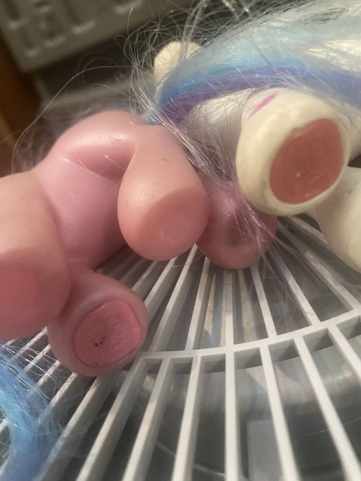 Пони . Игрушка на магните .