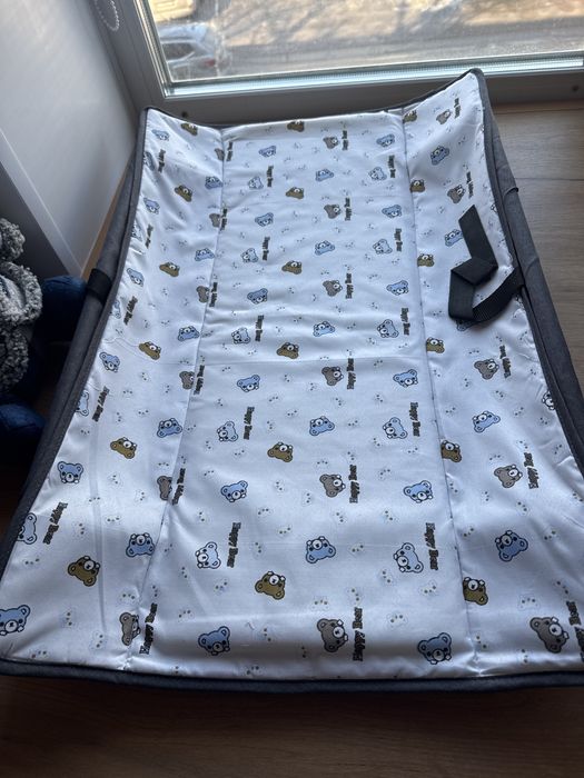 Продам детскую кроватку