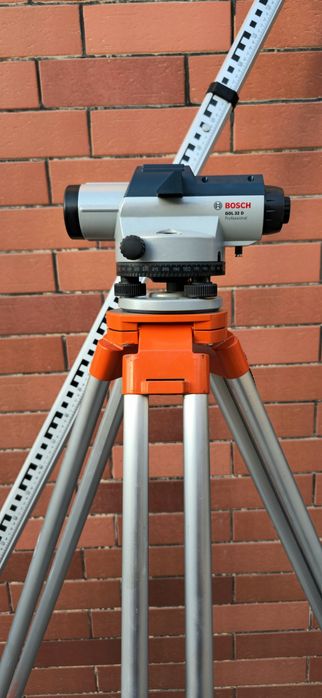 Новый оптический нивелир Bosch GOL 32D  Professional