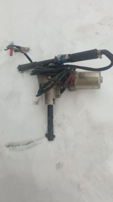 Продам ледобур, без шнека.