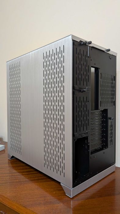 Carcasa Lian Li O11 Dynamic ROG XL Silver