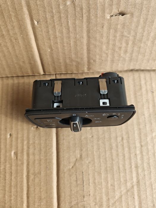 Копче за фарове за VW Passat B8