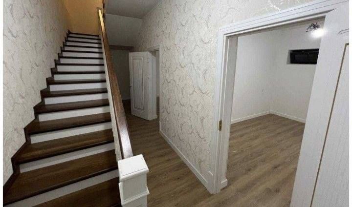 Продается дом Юнусабадский район , 2 сотки