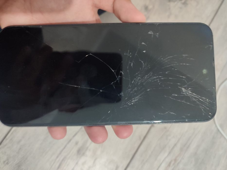 Продаю tecno spark 30c или обмен