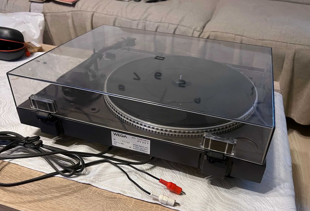 Pick up Wega JPS 352 P Direct Drive Automat Germany