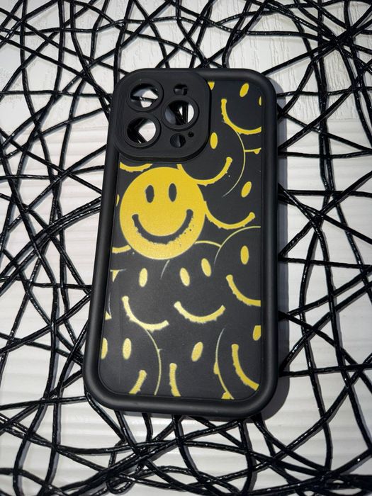 Vând huse  Iphone 13 Pro