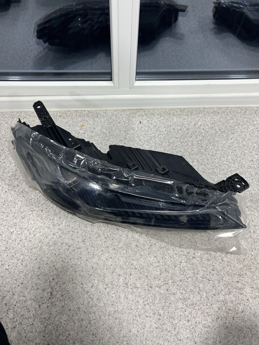 Фара на Deepal S07