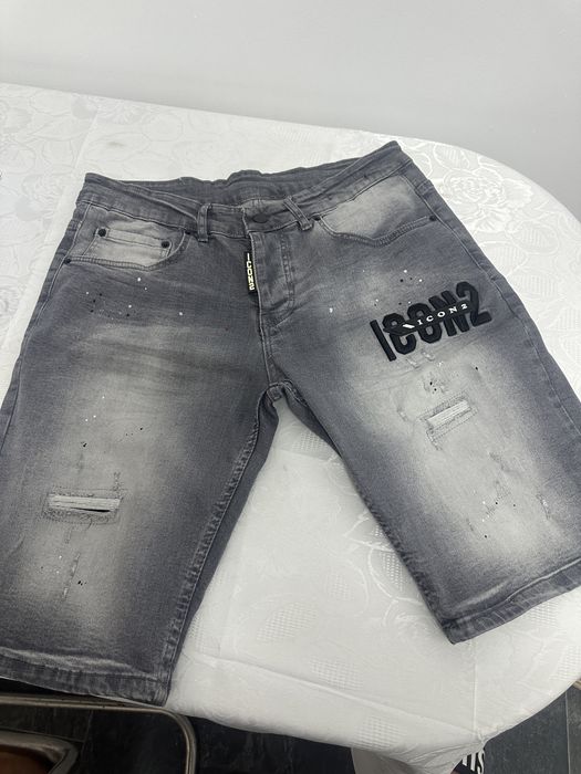 Blugi scurti DSQ m/l calitate superioara