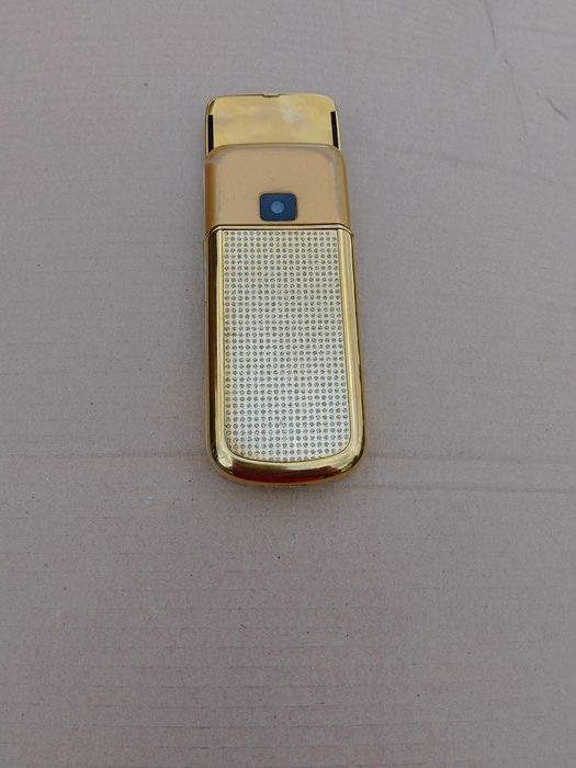 Телефон Нокия /Nokia 8800 Gold Arte Diamonds