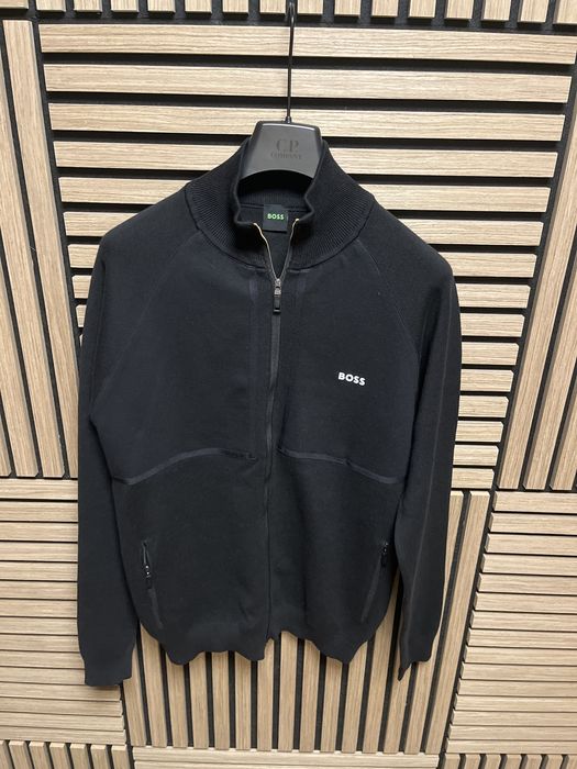 Hugo Boss  : Нова размер М / Оригинал