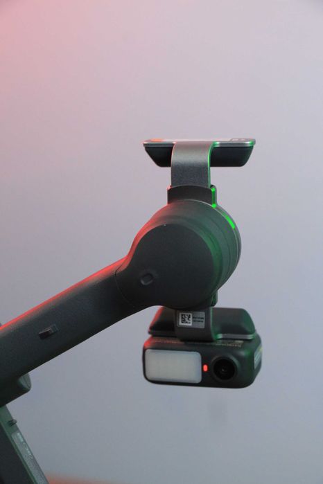 DJI Osmo Mobile 8 Stabilizator arzon narxda sotialdi