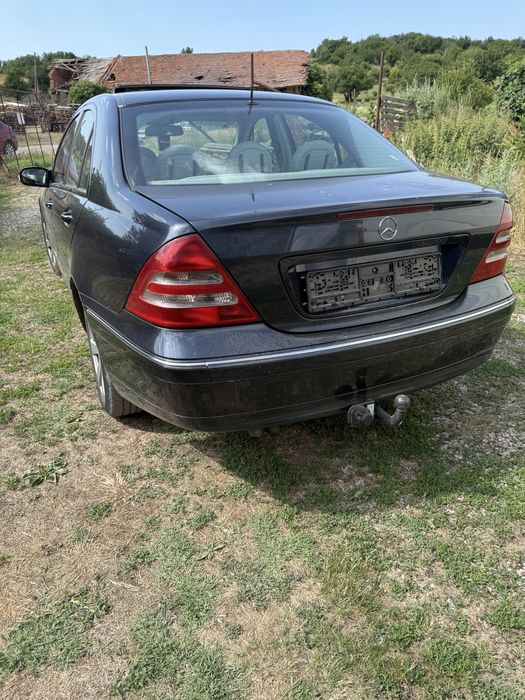 Mercedes C220 150к.с На Части!