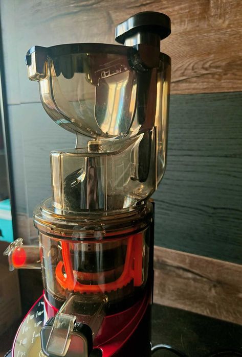 Storcător fructe și legume MYRIA