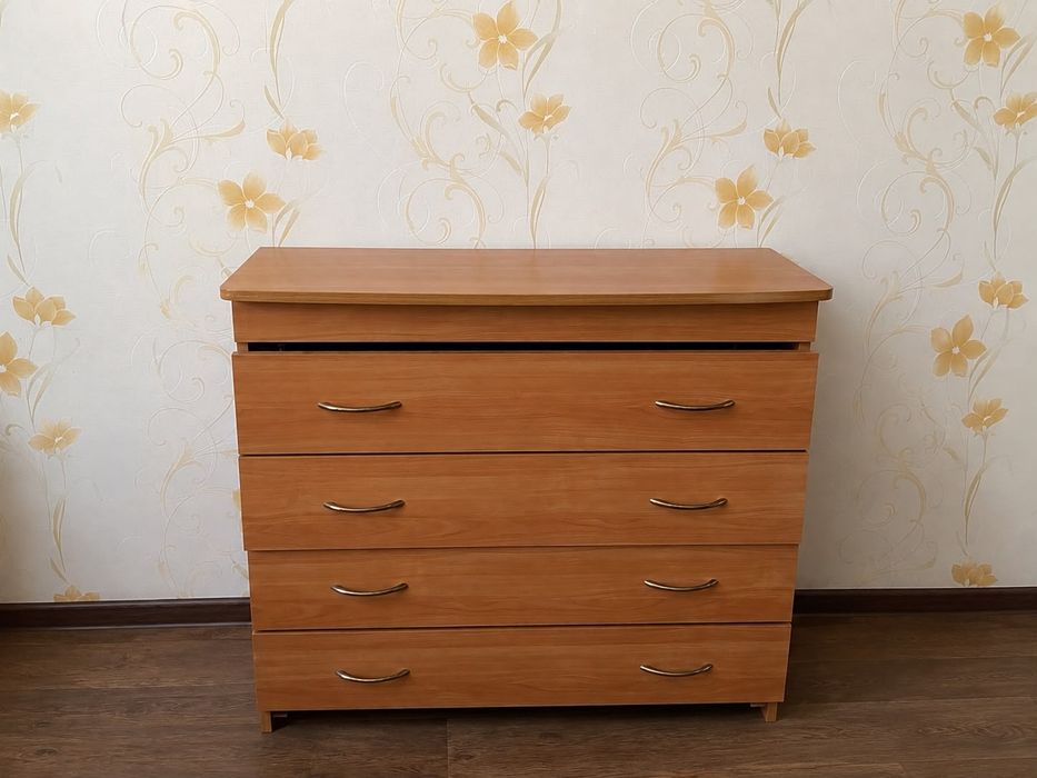 Продаётся мебельный гарнитур