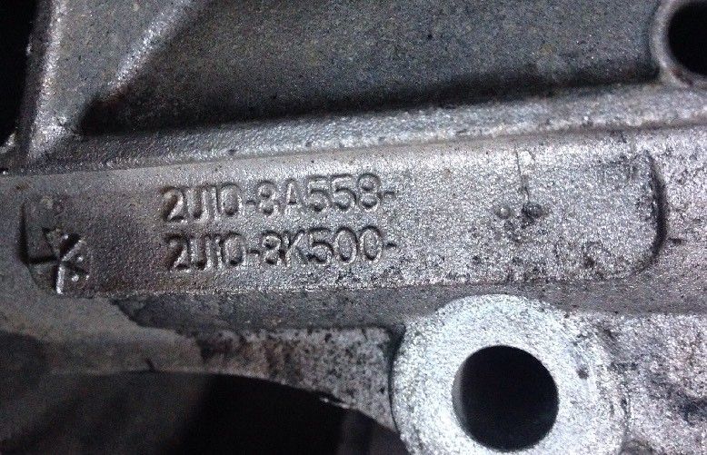 Водна помпа за Ford Transit Mk6 Tddi дизел (2000–2006) 2U1Q-8A558-BB