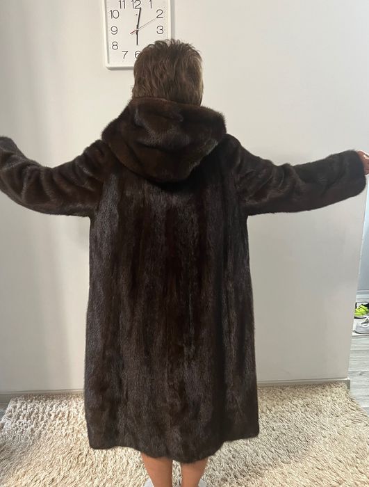 Натуральная норковая шуба
