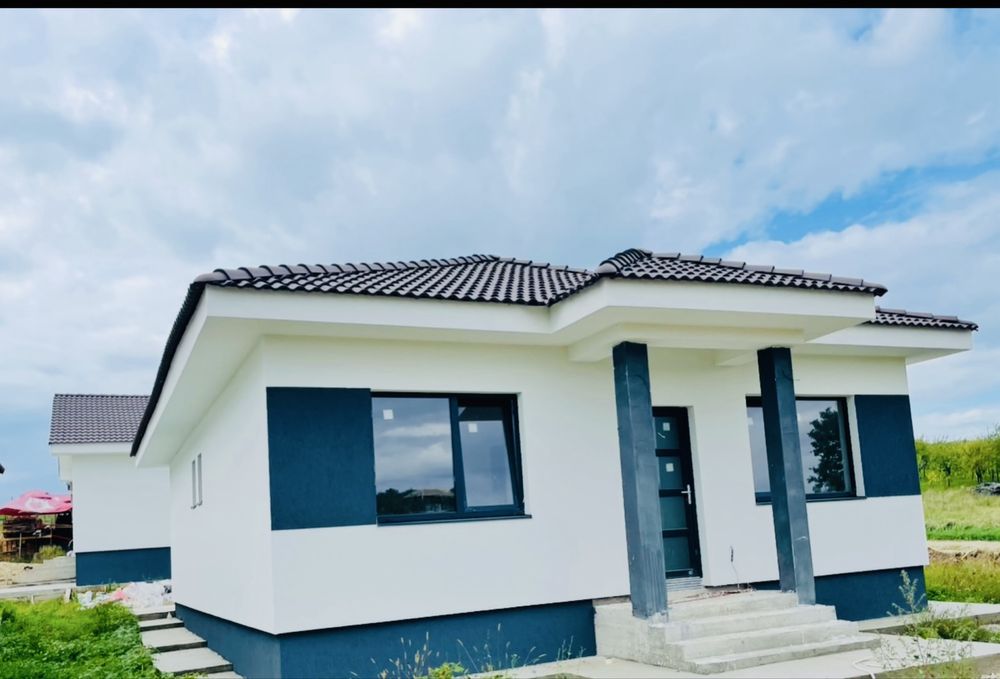 Casa semifinisata de vanzare santandrei!