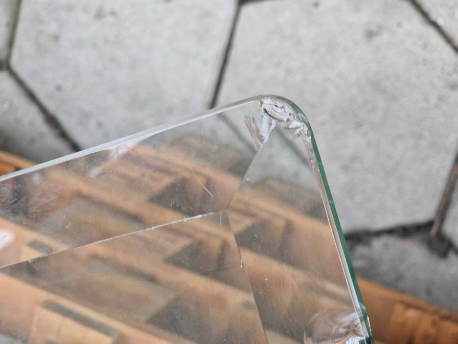 Уникална дизайнерска маса