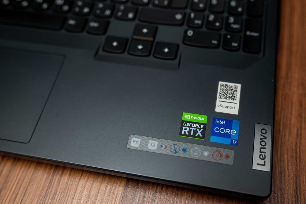 Lenovo Legion Pro 5 16IRX8 | i7-13700HX | RTX 4060 | 32GB | 1TB SSD