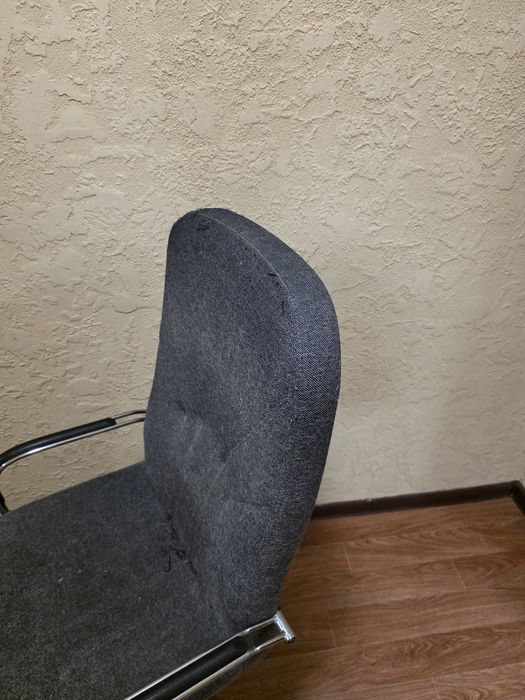 Продам офисное кресло