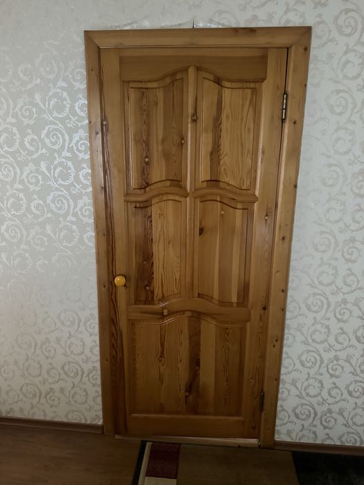 Продам двери в хорошем состояний