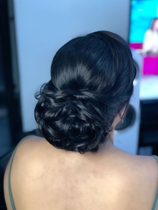 Machiaj / makeup profesional si coafat la domiciliu