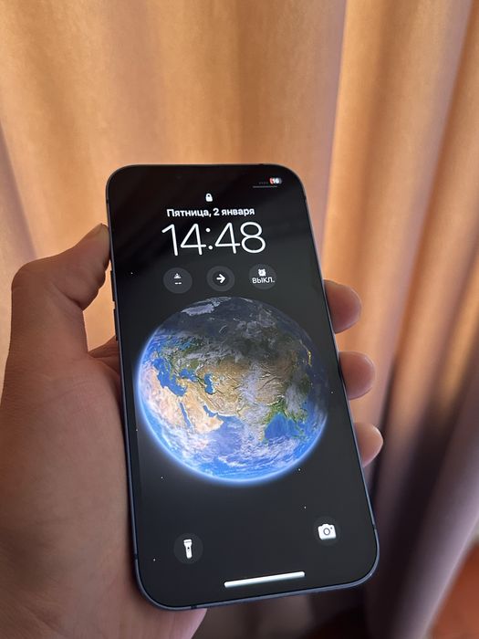 Айфон 13 идеялный состоение