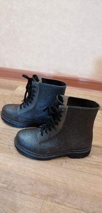 Резиновые сапоги, р 36