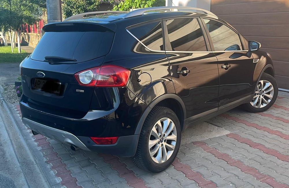FORD Kuga 2010 — imagine 2